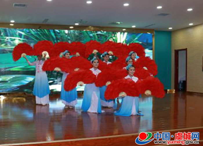 县人民医院举行纪念“5.12”护士节活动